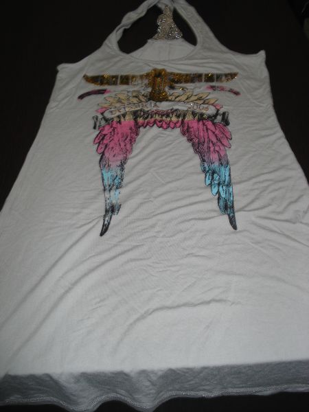 Blusa sobre legue Denúncia