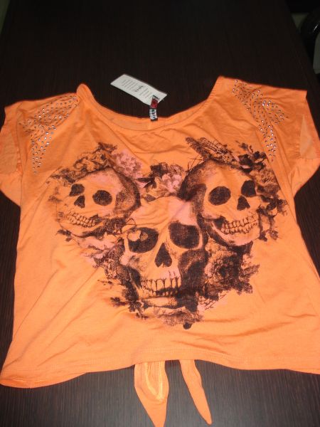 Blusa Caveiras